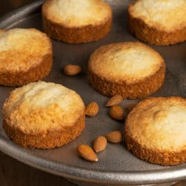Financiers au miel et noisettes : douceur d’automne Financiers au miel et noisettes : douceur d’automne